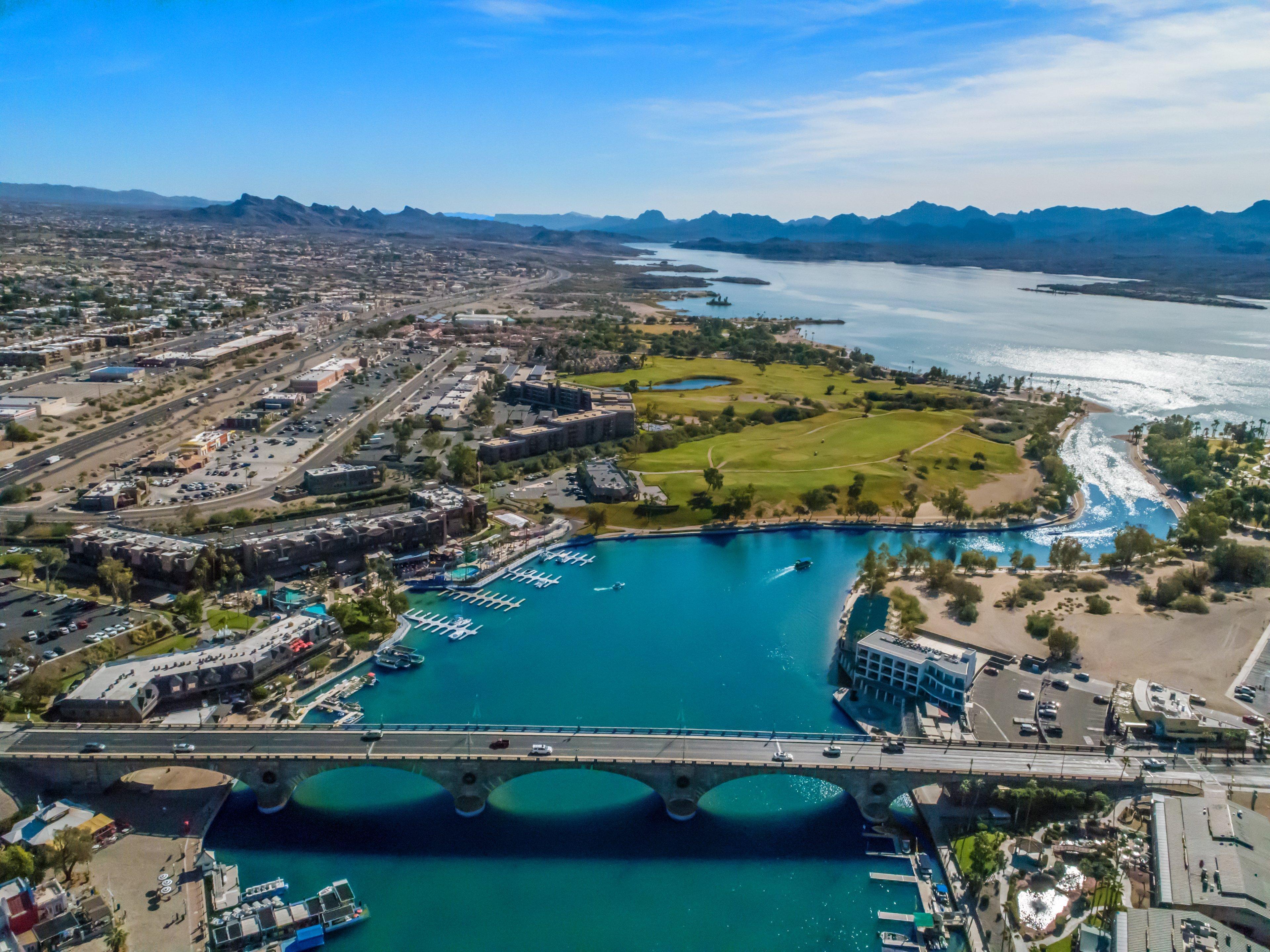 Holiday Inn Express & Suites Lake Havasu - London Bridge By Ihg Lake Havasu City Exteriör bild