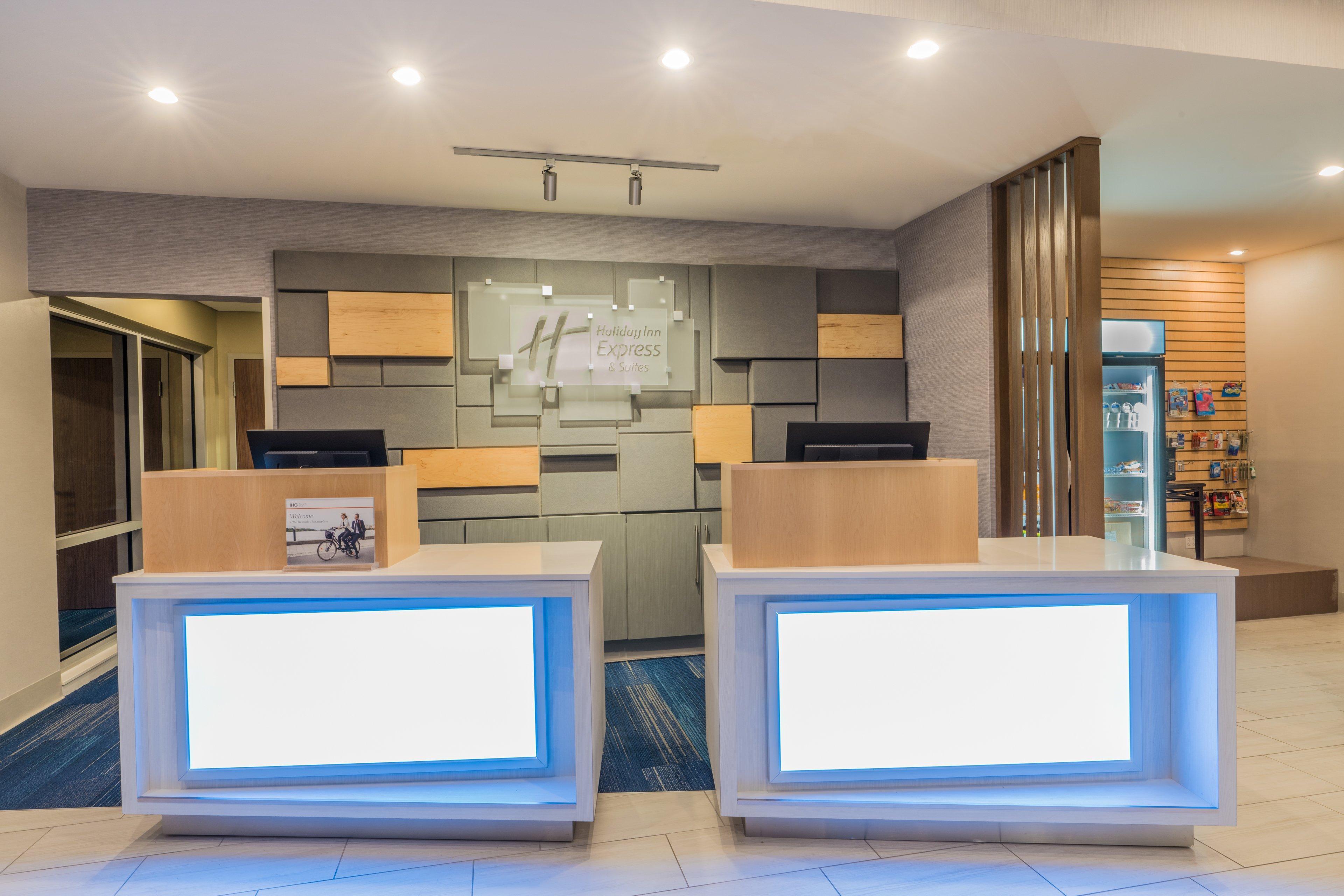 Holiday Inn Express & Suites Lake Havasu - London Bridge By Ihg Lake Havasu City Exteriör bild